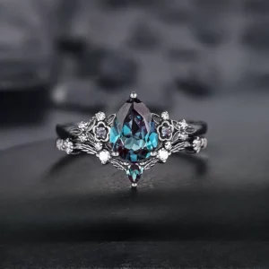 Bague Élégante en Zircon Noir pour Femme