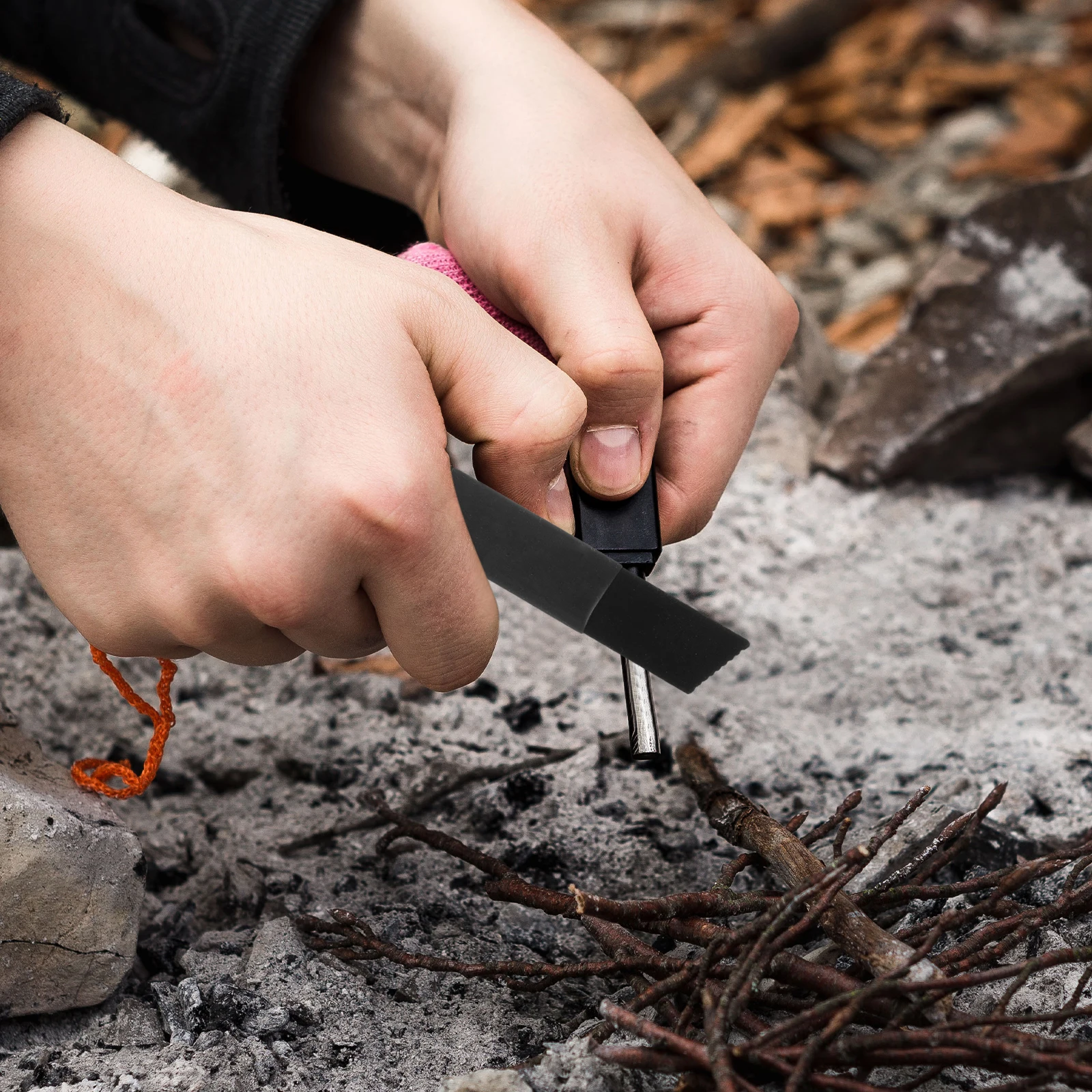 Kit 10 Grattoirs Silex pour Feu de Camping - Survie et Urgence